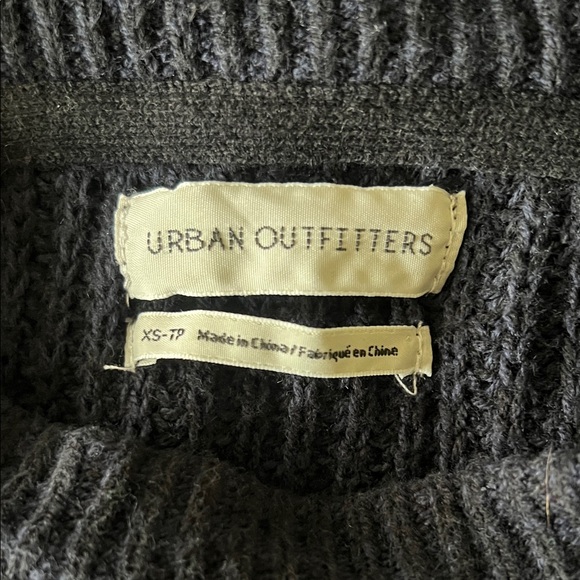 Urban Outfitters Charcoal Black Knit Sweater - Picture 3 of 3